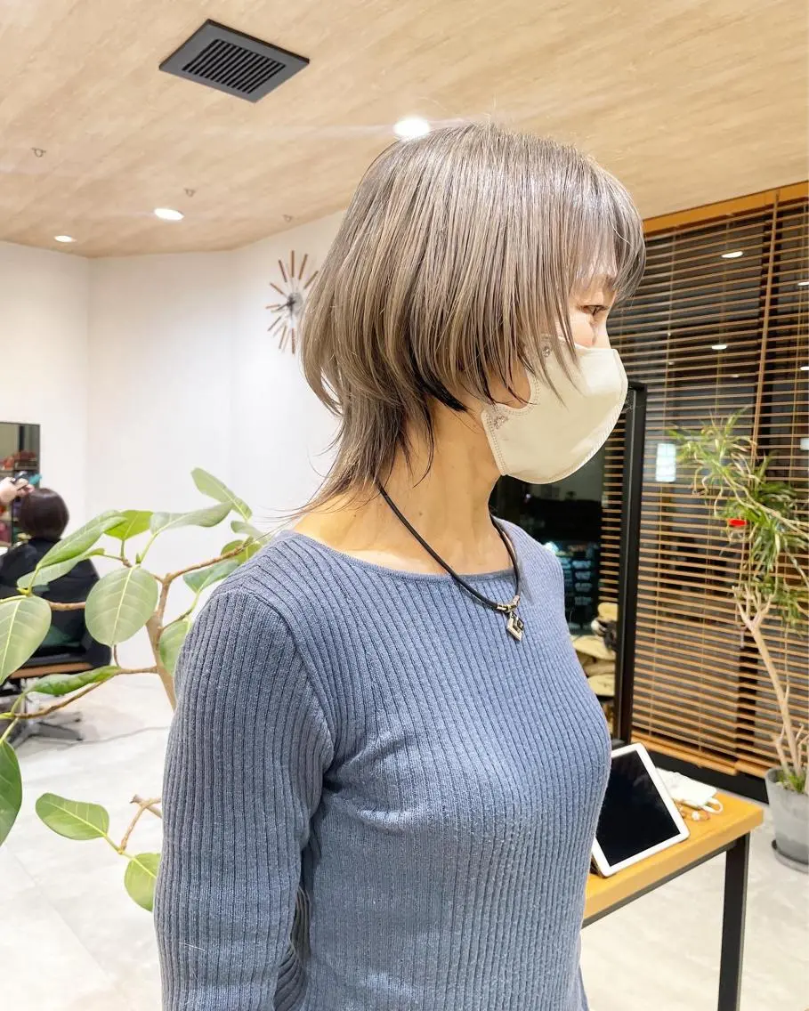 ミディアム カラー トリートメント カット ヘアカラー 似合わせ レイヤー須川のヘアスタイル