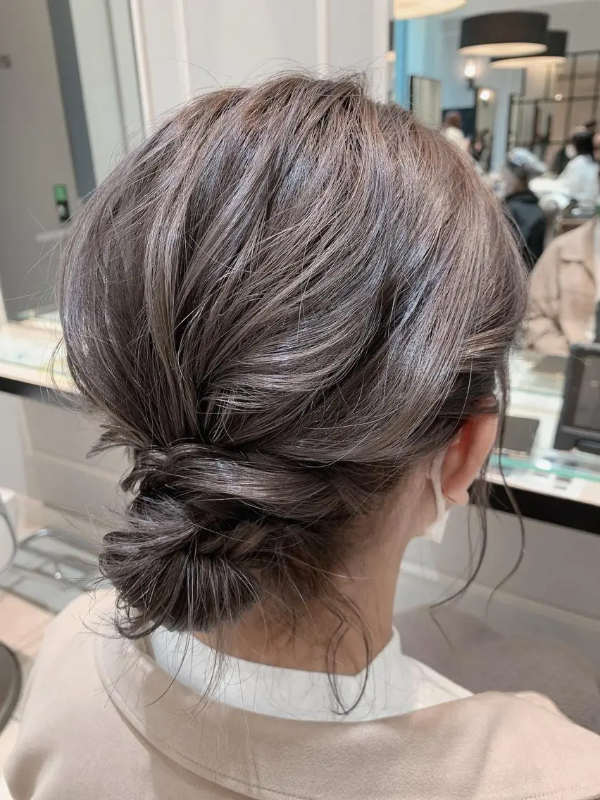 ミディアム ヘアアレンジ ヘアセット 🦖鶴岡 香純🦖のヘアスタイル