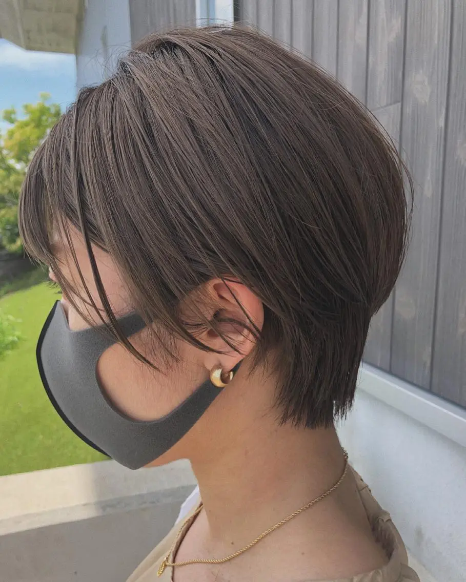 ショート カラー ショートボブ ハンサムショート グレージュ オリーブグレージュ オリーブグレー カット ヘアカラー トリートメント NAKAGAWA YUICHIのヘアスタイル