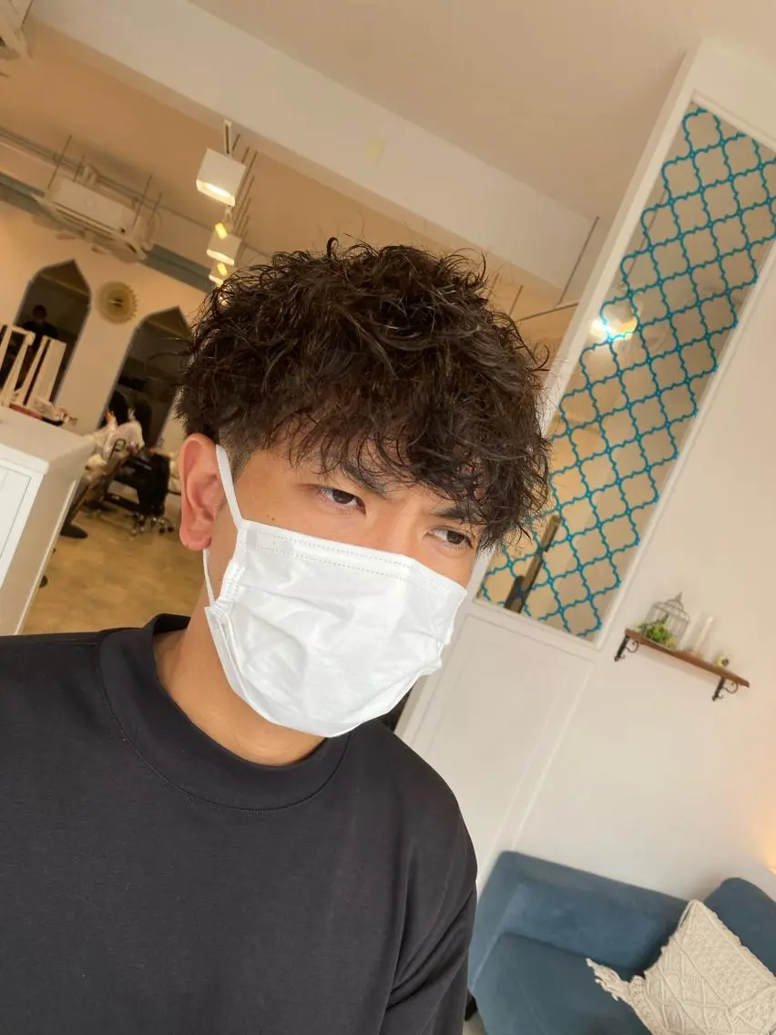 ショート パーマ ツイストスパイラルパーマ スパイラルパーマ カット パーマ 饒平名 知也のヘアスタイル