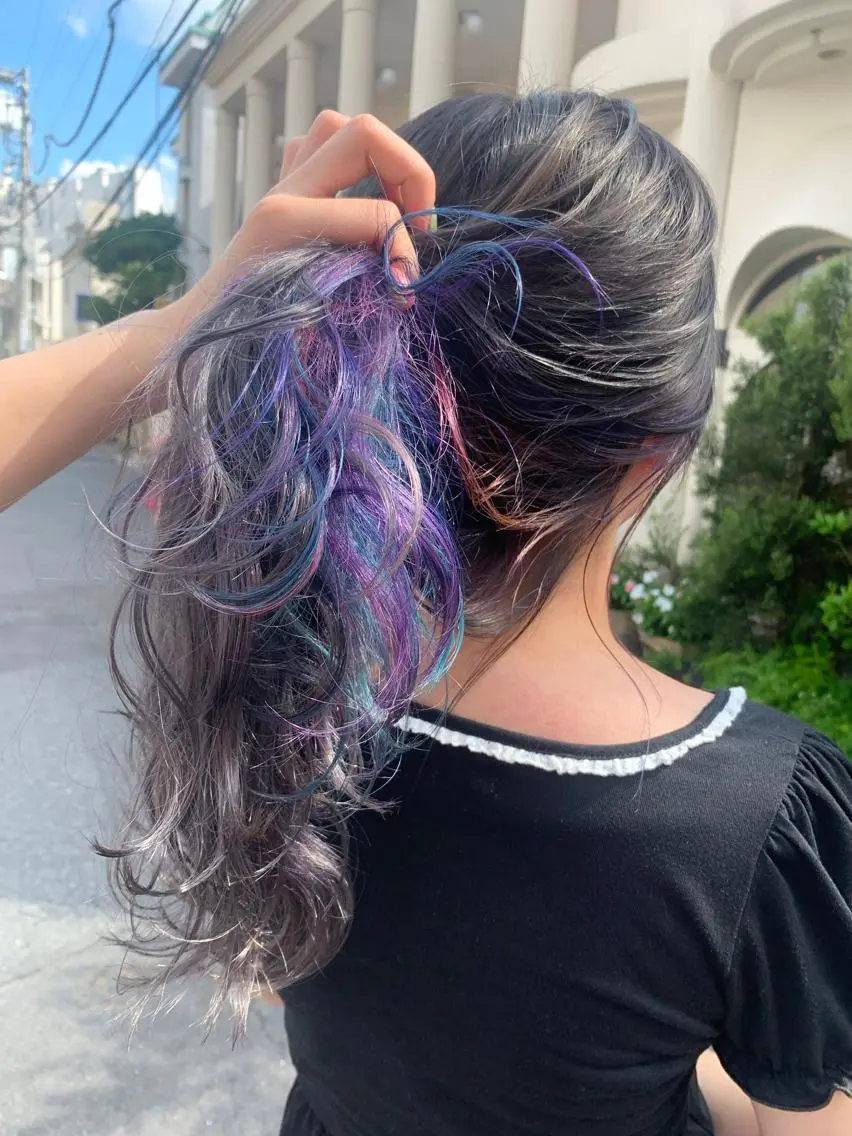 ロング カラー ユニコーンカラー 色落ちまでキレイに! !女性サロンのヘアスタイル
