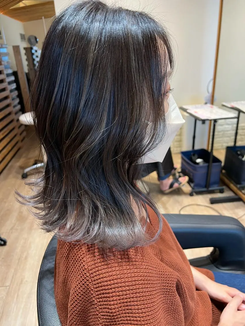 カラー ヘアカラー トリートメント 早川 真幸のヘアスタイル