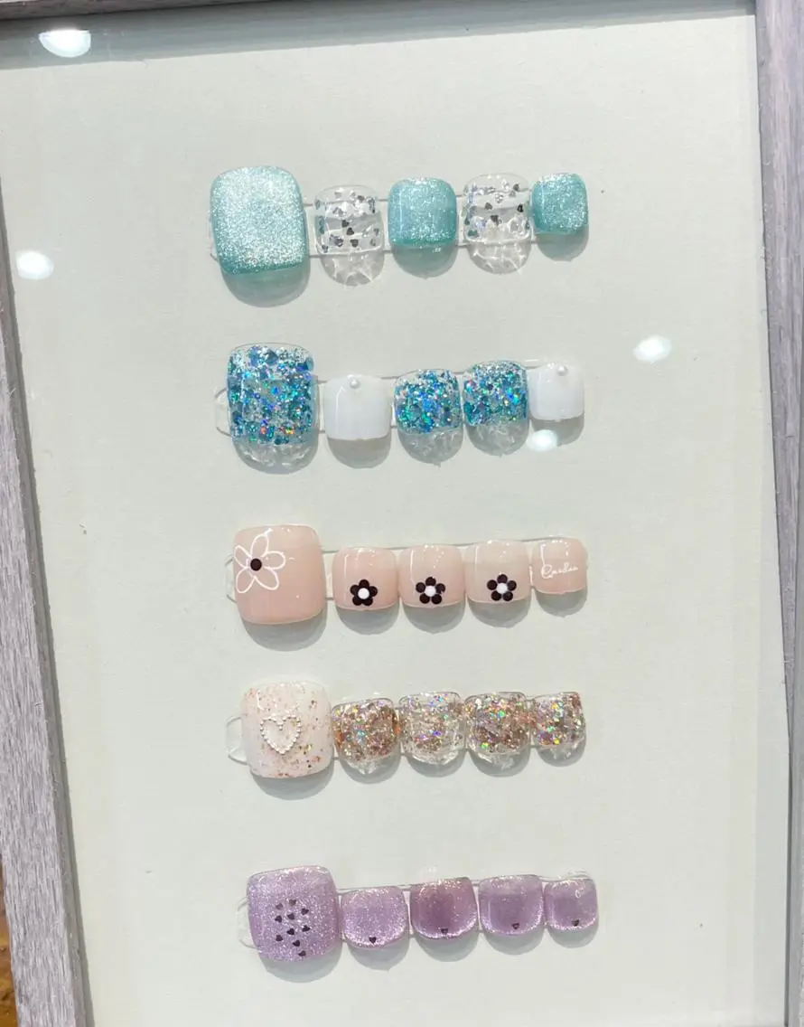 ネイル 桃子 Nail高円寺のネイルデザイン