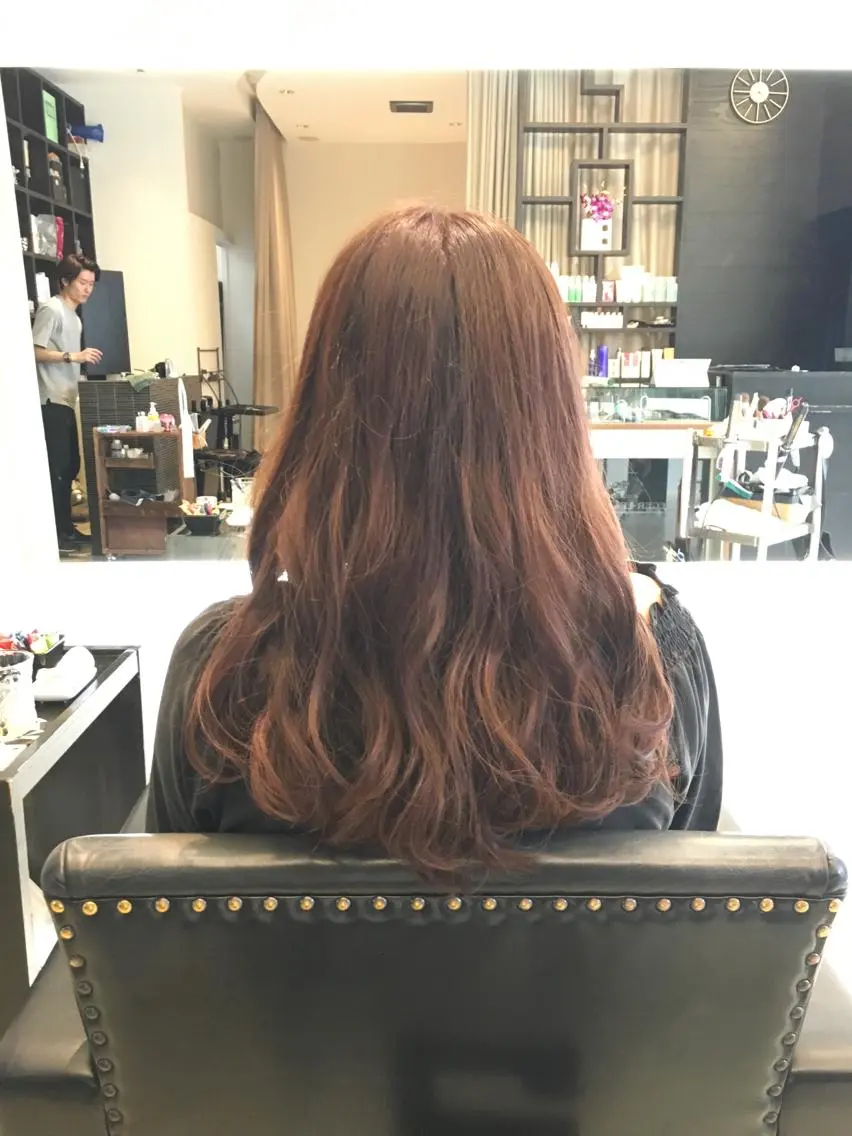 セミロング ロング カラー ピンクカラー 西川 ヒロキのヘアスタイル