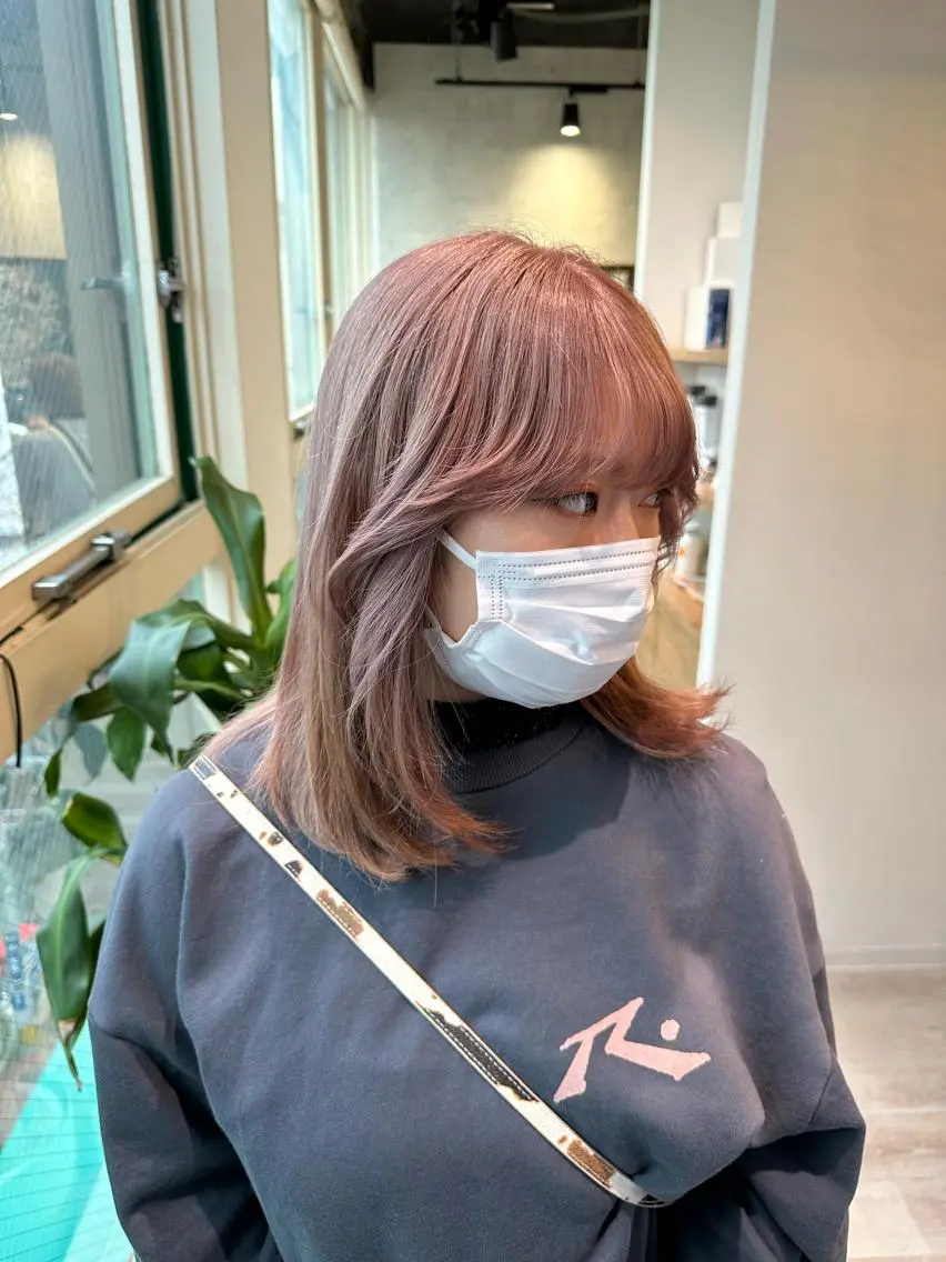 カラー ヘアカラー ヤクシジ レンのヘアスタイル