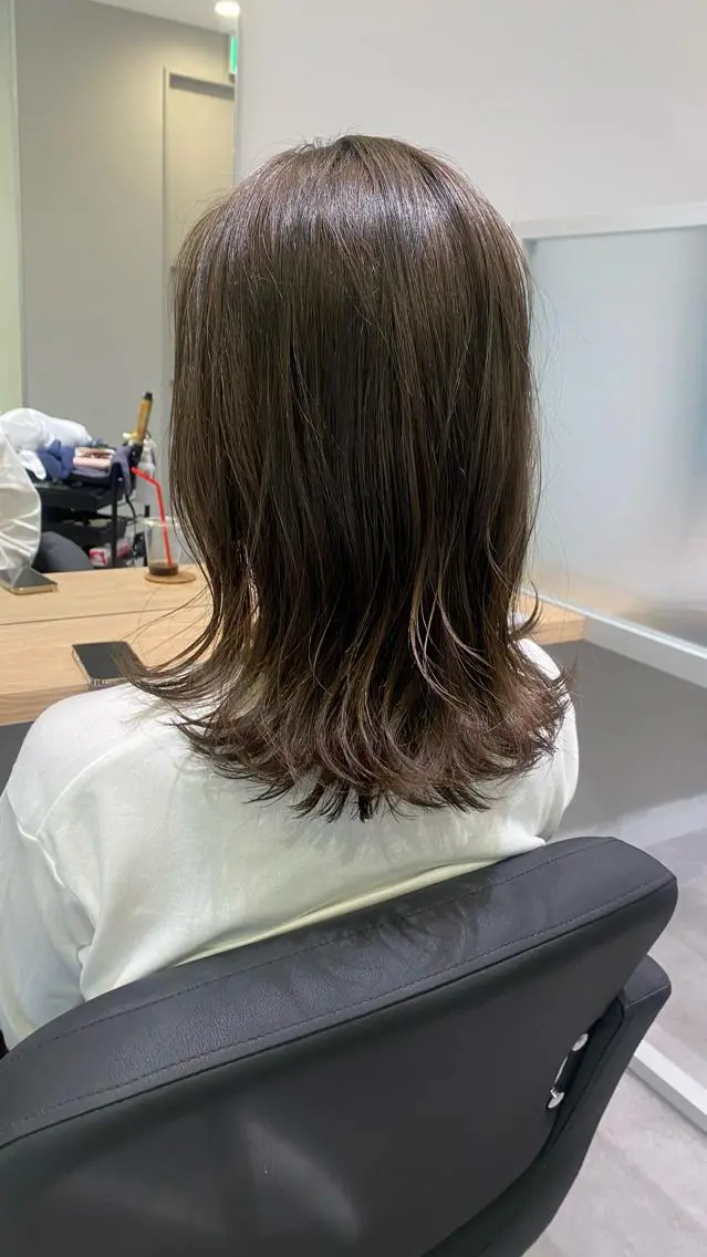 セミロング くびれヘア マスイ カイセイのヘアスタイル