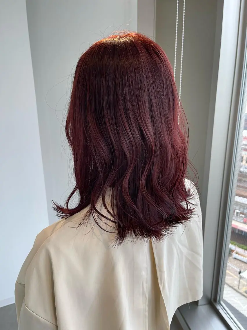 セミロング カラー 店長 MANAMI 艶カラー／骨格ボブのヘアスタイル
