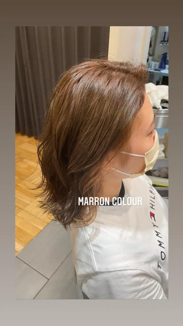 ミディアム 松田 アカリのヘアスタイル