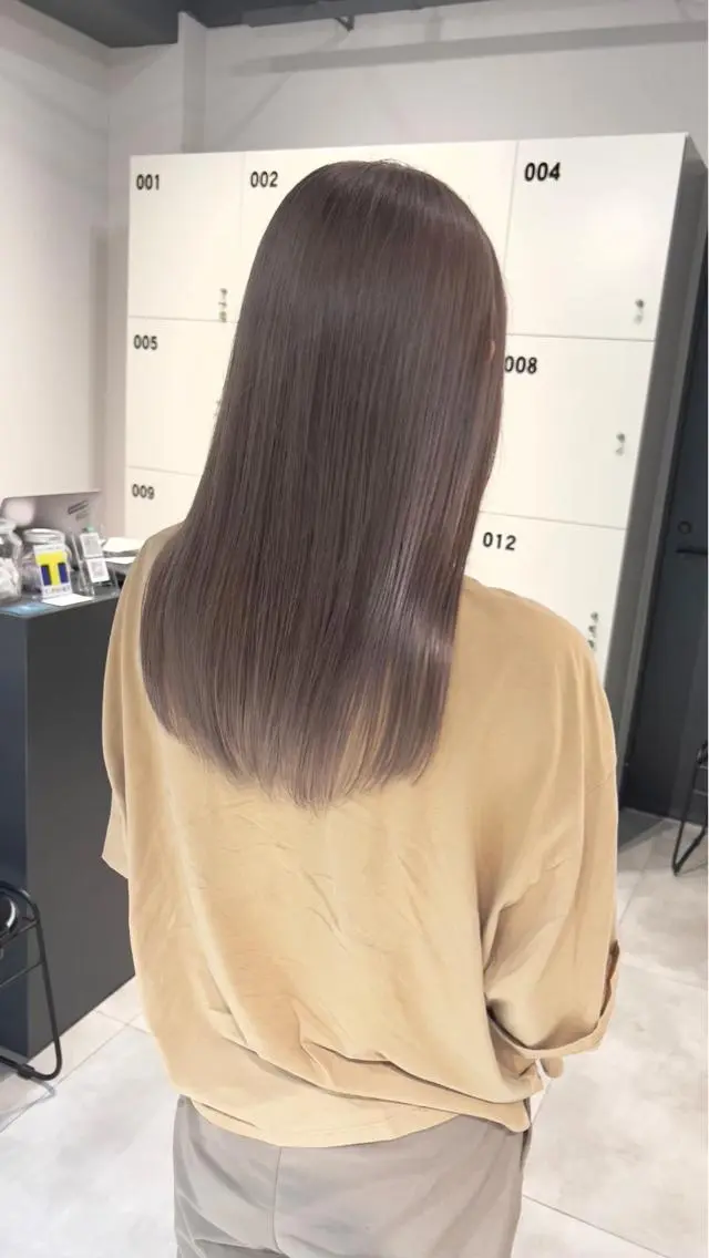 セミロング カラー ブリーチ ブリーチなしカラー トリートメント 新宿/透明感カラー/ 髪質改善/桜良のヘアスタイル
