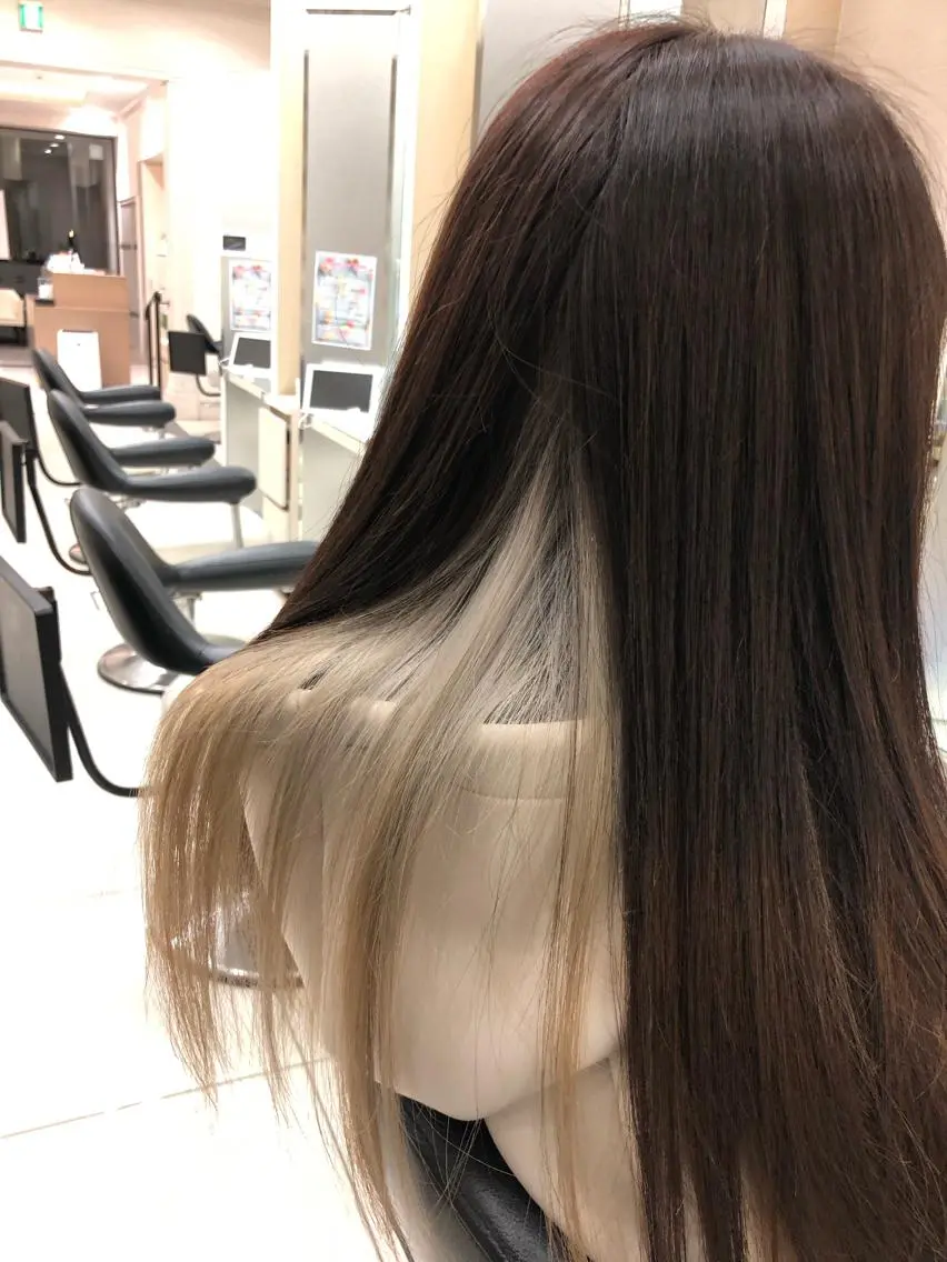 ロング カラー ヘアカラー 渕向 克海のヘアスタイル