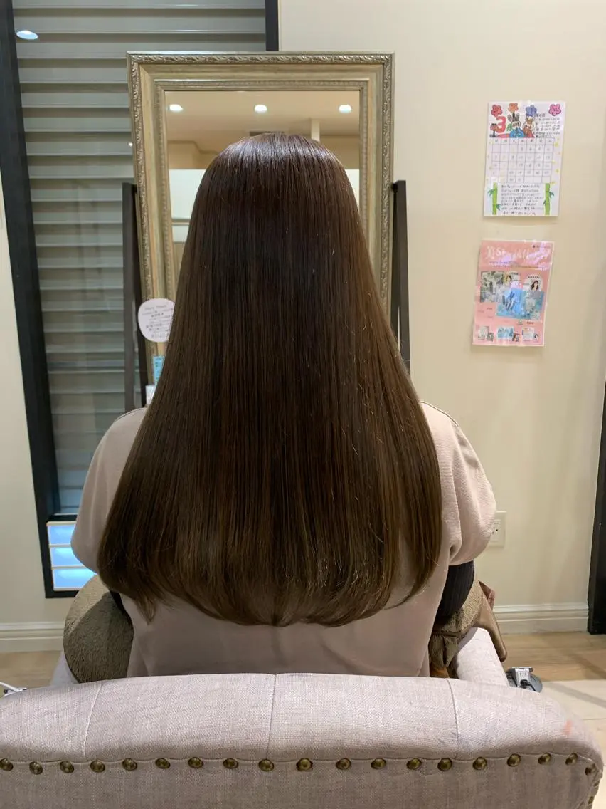 ロング カラー アッシュ ベージュカラー 透明感カラー オレンジ 縮毛矯正 トリートメント 艶髪レイヤー上田 紗也🇰🇷💗のヘアスタイル