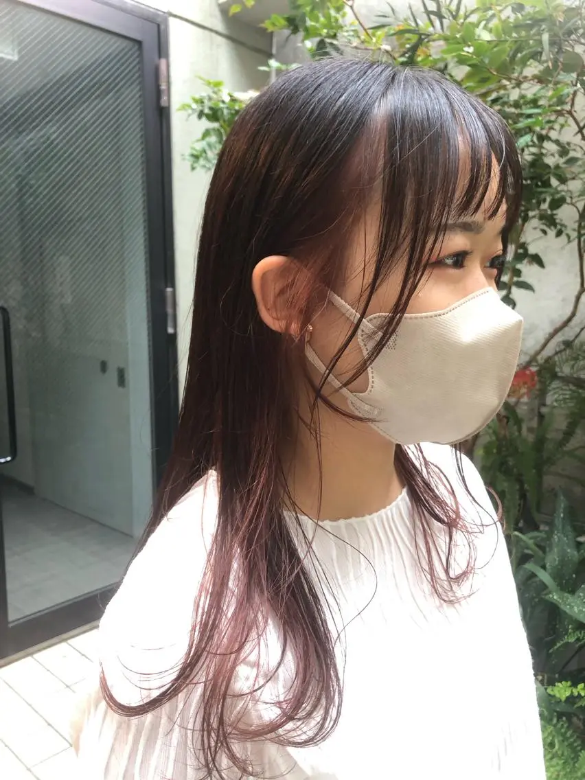 カラー ベージュカラー ブリーチ ピンクカラー ピンクベージュ 竹内 絢香のヘアスタイル