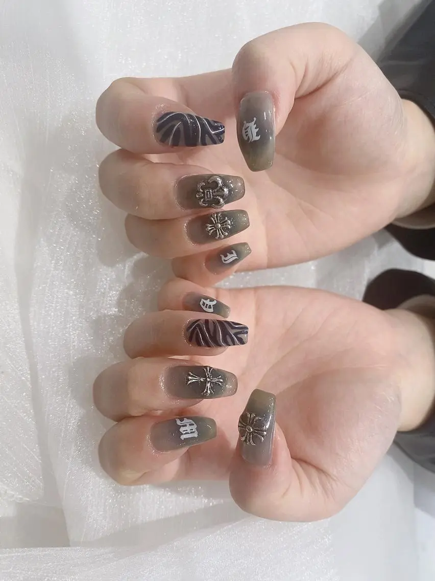 ネイル ハンドネイル Sachi Nail上野のネイルデザイン
