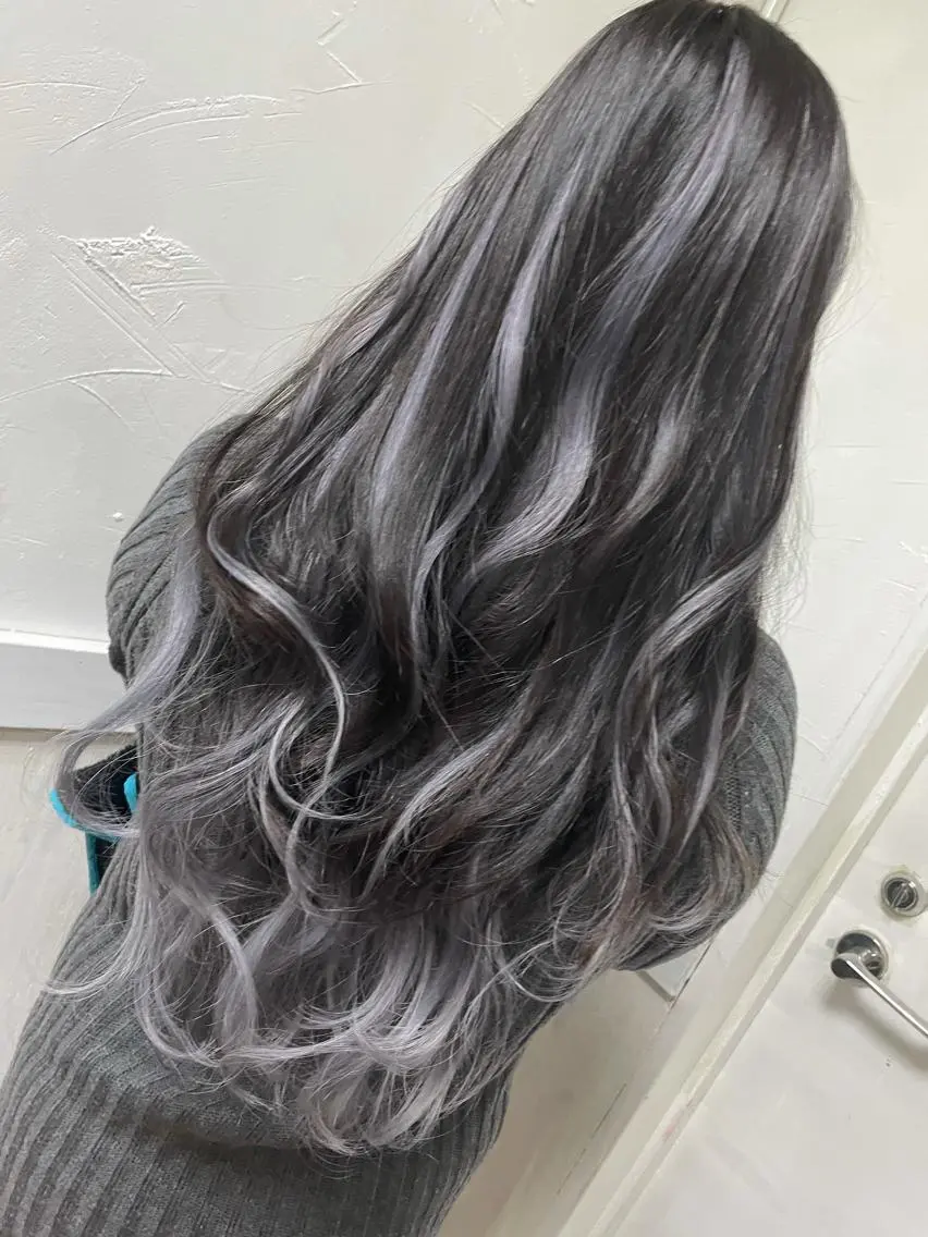 セミロング カラー シールエクステ エクステ エクステ 失敗したくない人へ ハイトーン美容師のヘアスタイル