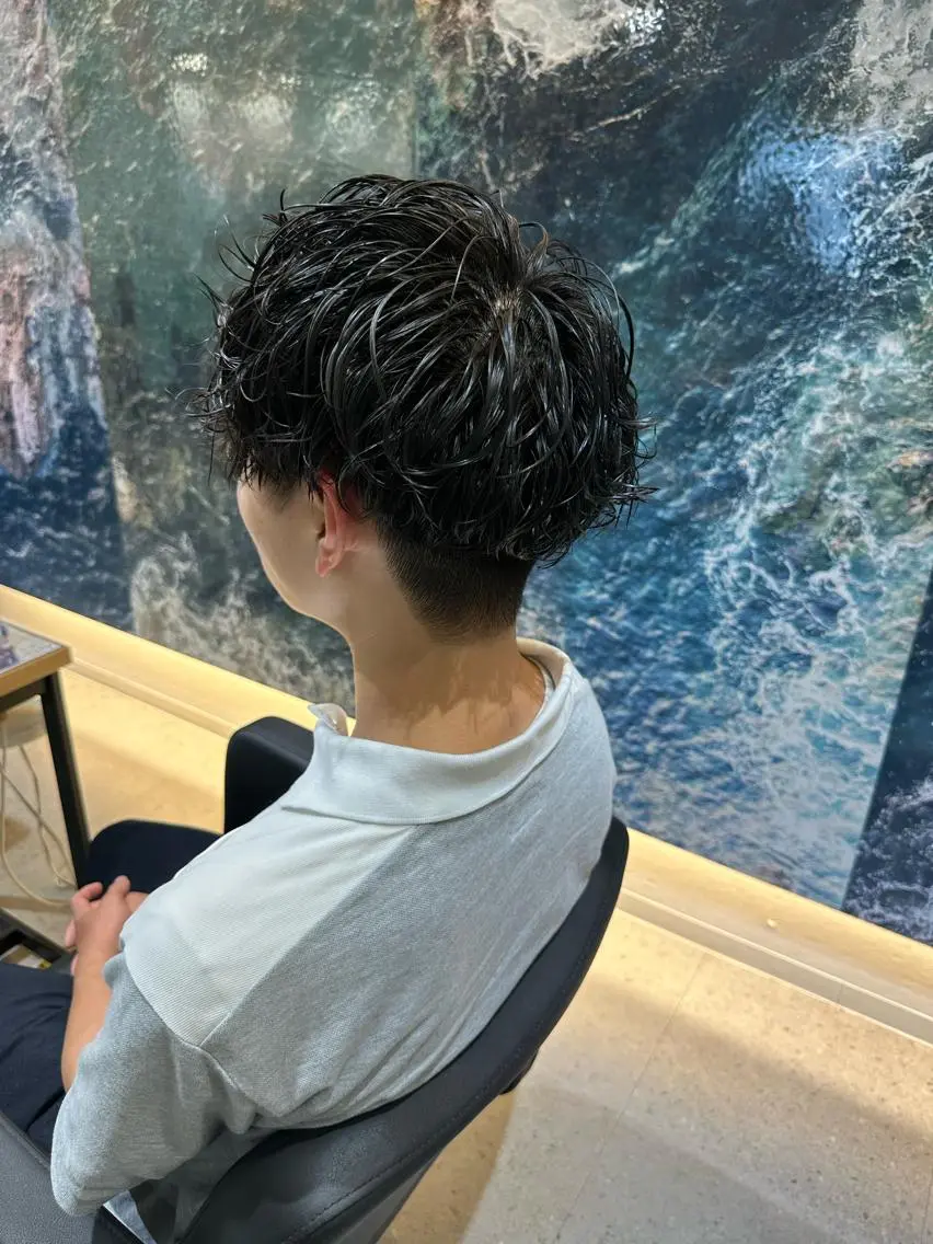 パーマ メンズ メンズパーマ スパイラルパーマ 森江 康喜のヘアスタイル