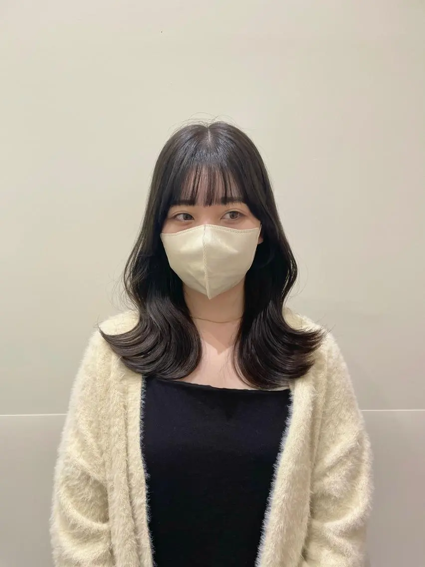 セミロング レイヤーカット カット ヘアカラー トリートメント ❤︎︎韓国ヘア❤︎︎ 𝑺𝒉𝒊𝒉𝒐のヘアスタイル
