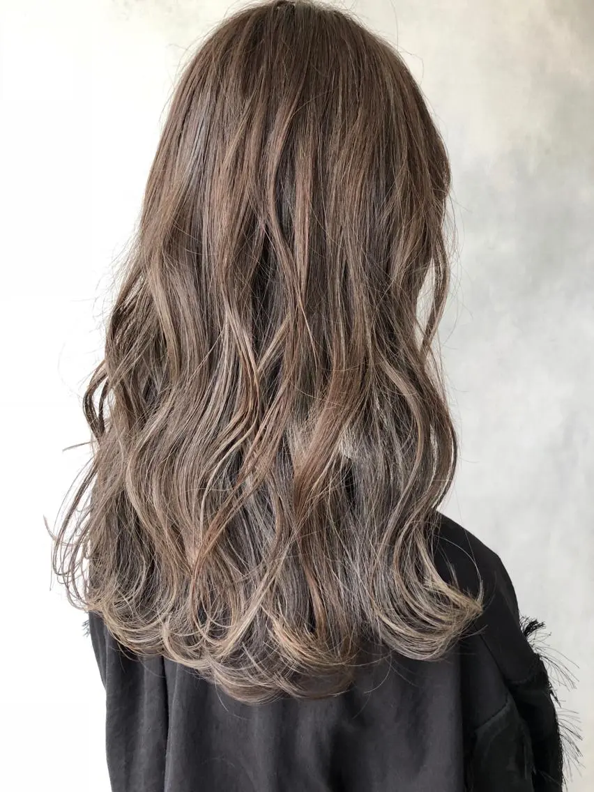 セミロング ヘアカラー トリートメント 小澤大輔 YOLO hairのヘアスタイル