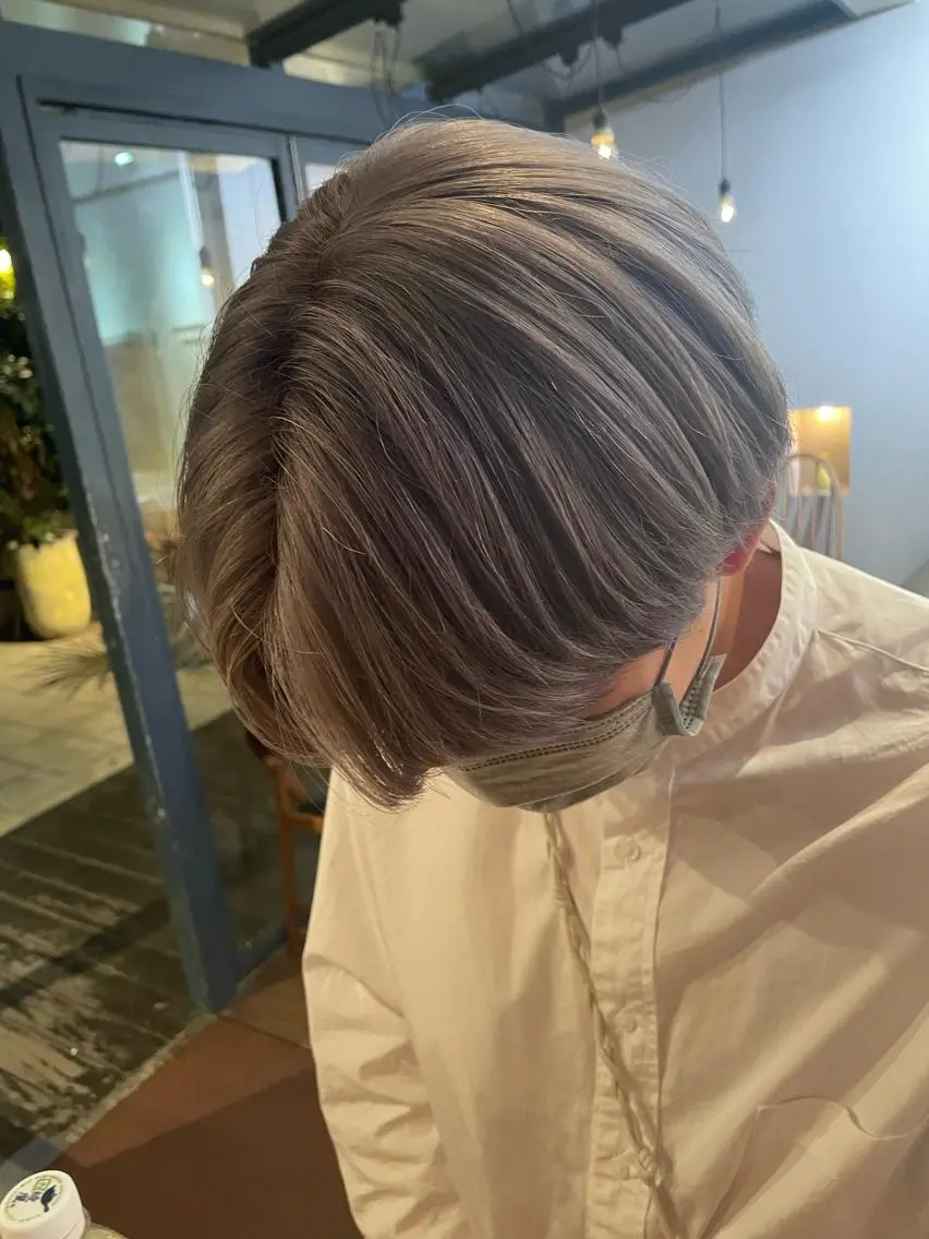 ショート カラー ヘアアレンジ メンズ メンズハイトーン ハイトーンカラー 抜け感ボブ×パーマ |kazaneのヘアスタイル