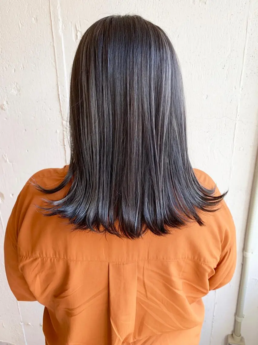 ミディアム カラー ダークグレー ダークグレージュ グレージュ ハイライトカラー シルバー ヘアカラー トリートメント レイヤー/大人メンズ パーマ🌀 平島拓也のヘアスタイル