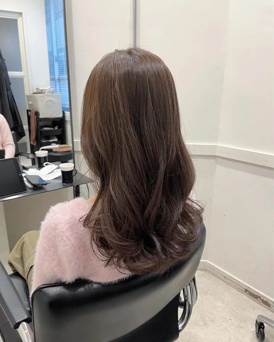 ロング カラー ベージュカラー 🫧こおりやま なつみ🫧のヘアスタイル
