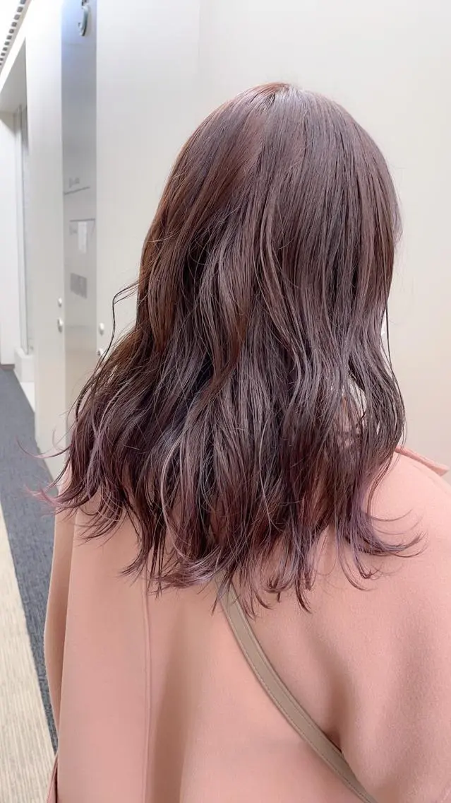 セミロング コトネ🫧 韓国風レイヤーカットのヘアスタイル