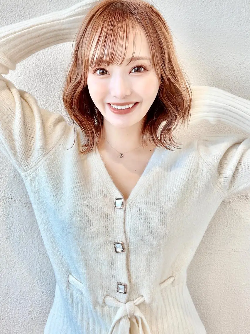 ミディアム 切りっぱなしボブ ショートボブ ボブ くびれヘア タンバルモリ 市原 大翼のヘアスタイル