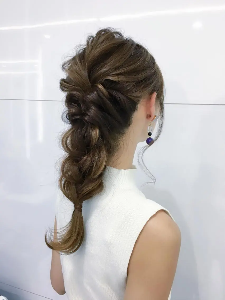 ヘアアレンジ 趙 英来のヘアスタイル