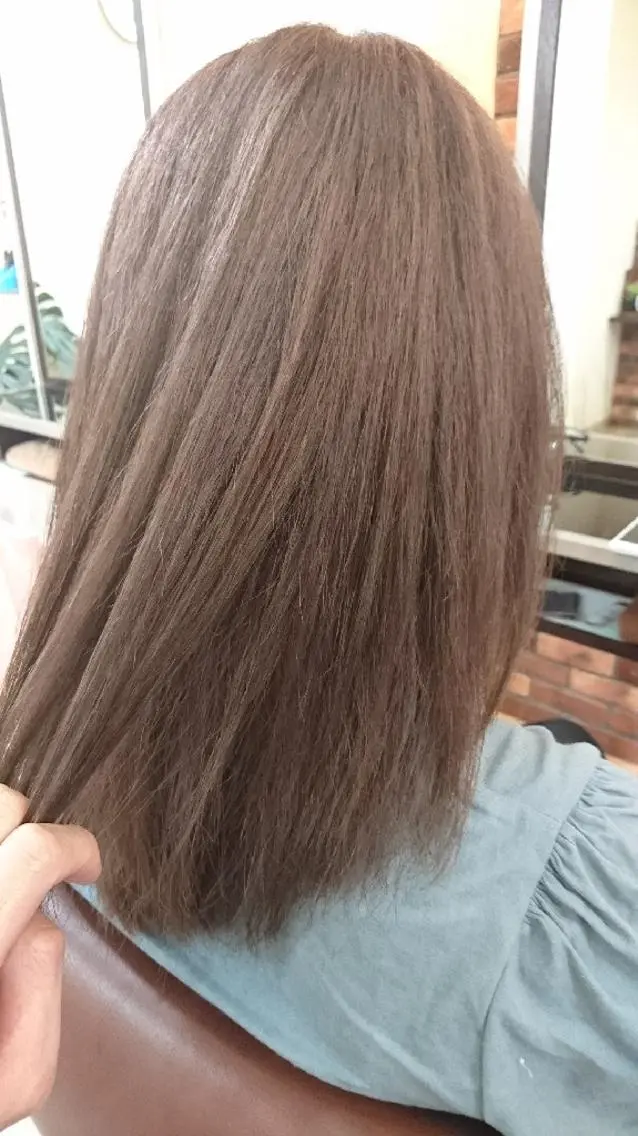 ミディアム ツヤ髪ケアカラー✨ 中谷良成のヘアスタイル