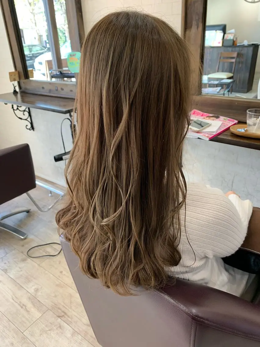 ロング アッシュ 松本 亮のヘアスタイル