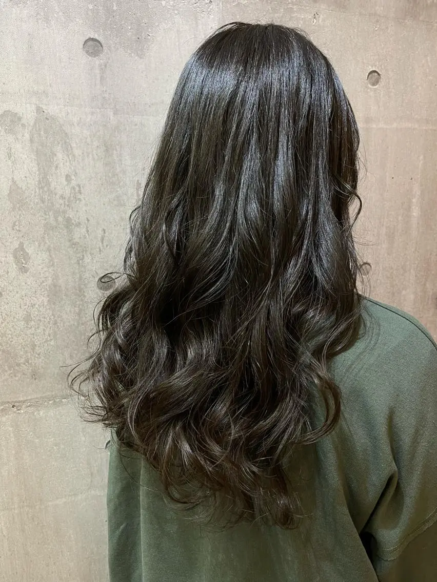 ロング art-Lago 宮司のヘアスタイル