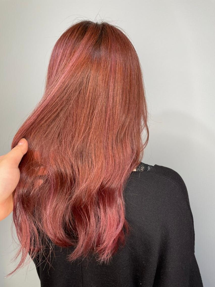 ミディアム カラー アディクシーカラー アッシュ ブルーカラー ダークアッシュ イヤリングカラー トップスタイリスト ✨KIRIKA中野✨のヘアスタイル