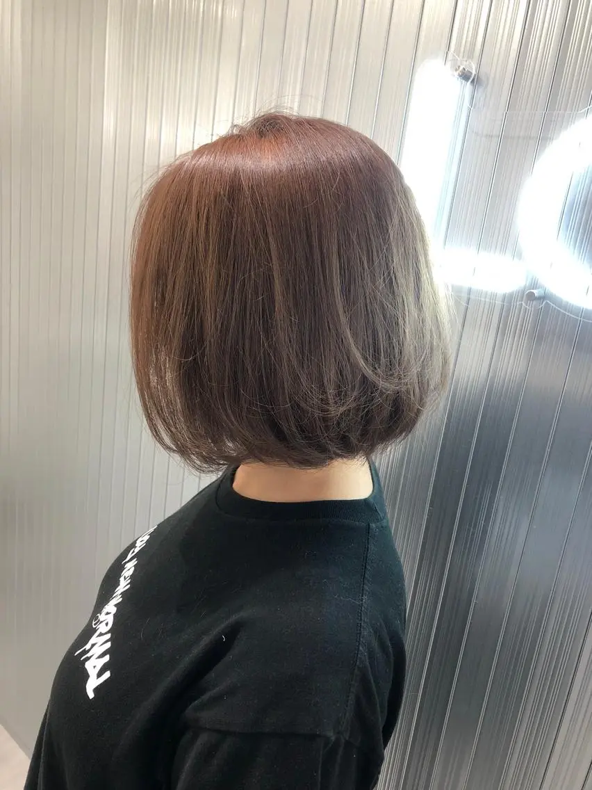 ショート カラー LOOP hairのヘアスタイル
