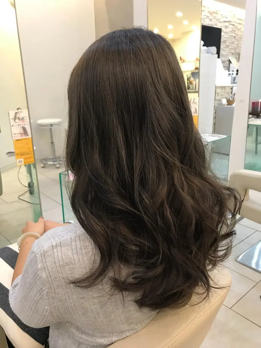 ロング カラー アッシュ オリーブアッシュ 松本 潔樹のヘアスタイル