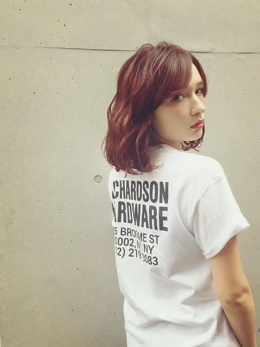 ミディアム カラー パーマ ヘアアレンジ カット ヘアカラー 縮毛矯正 トリートメント ヘアセット ☔️髪質改善🉐割✨ 🐸“ever”🐸のヘアスタイル