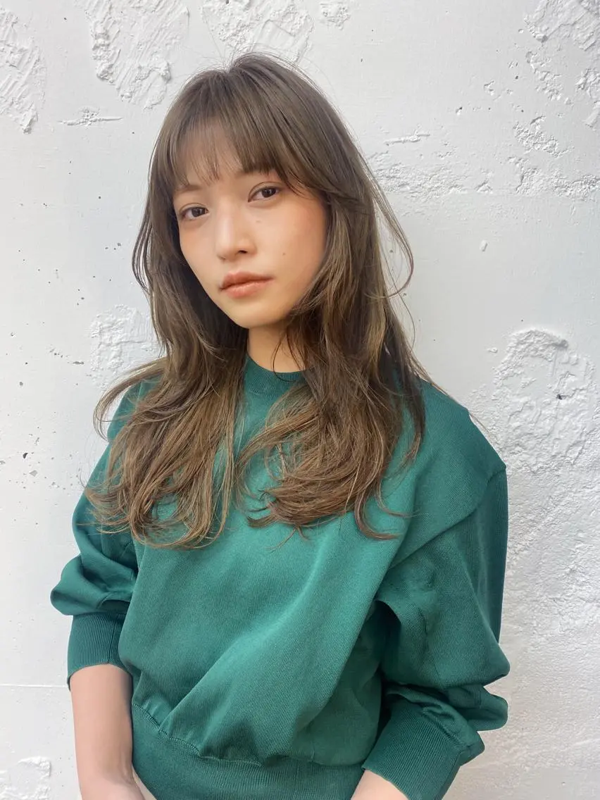セミロング カラー ベージュカラー ショコラベージュ 大石 沙季のヘアスタイル