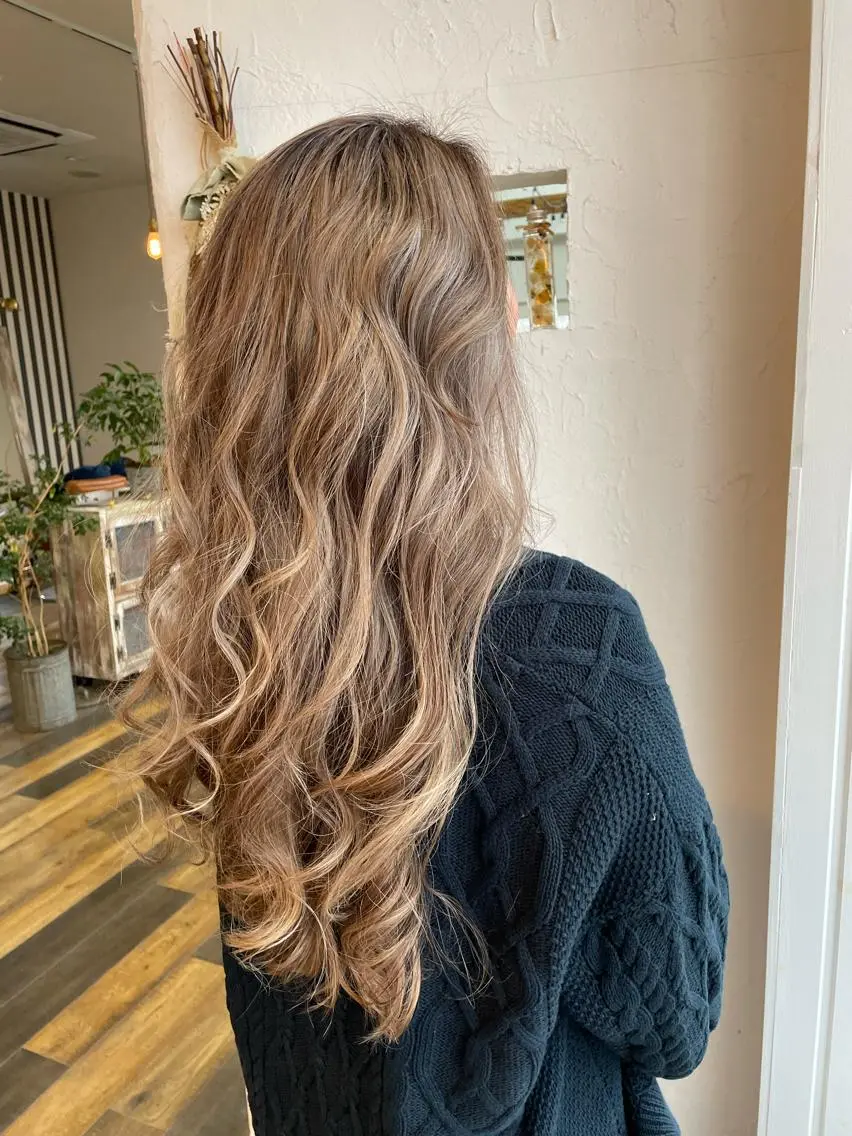 ロング カラー ヘアカラー 🌸小掛🌸 豊橋外国人風カラーのヘアスタイル
