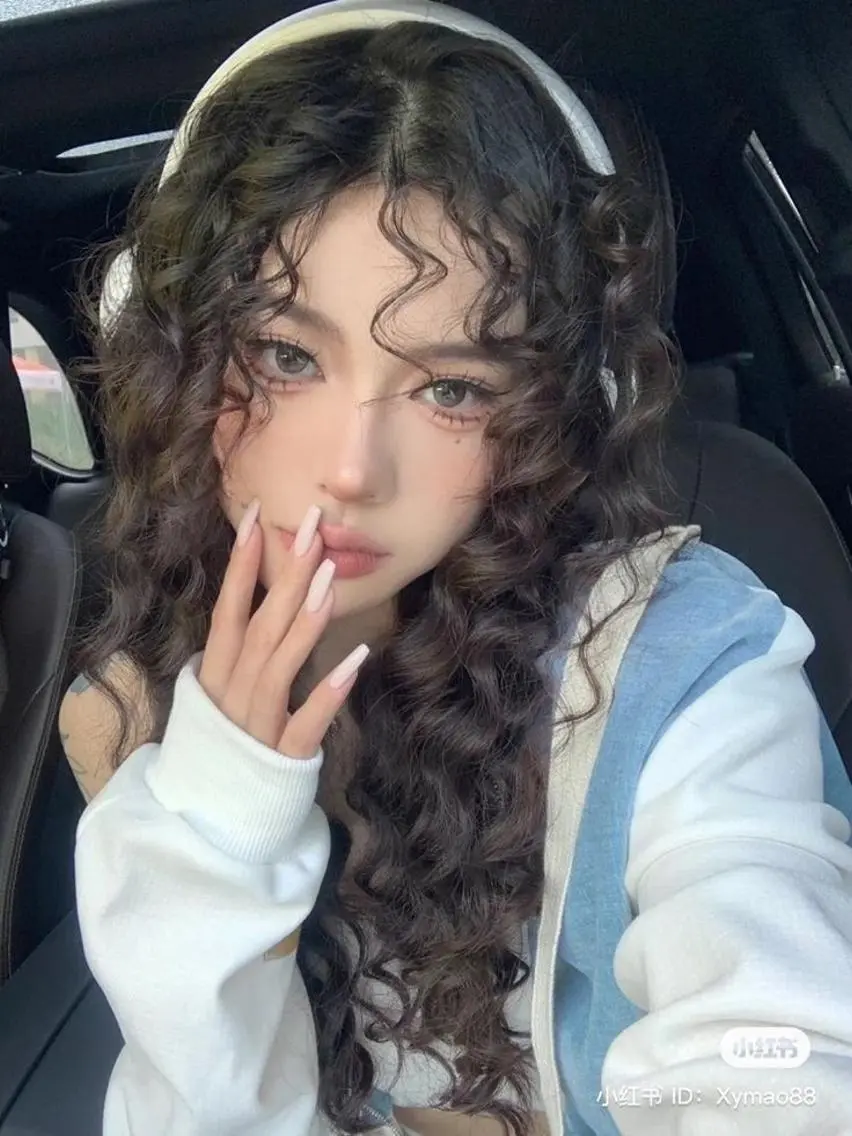 カラー カット ヘアカラー ヘッドスパ ヘアセット 🤍海外girl🤍 ベージュ/ALISAのヘアスタイル