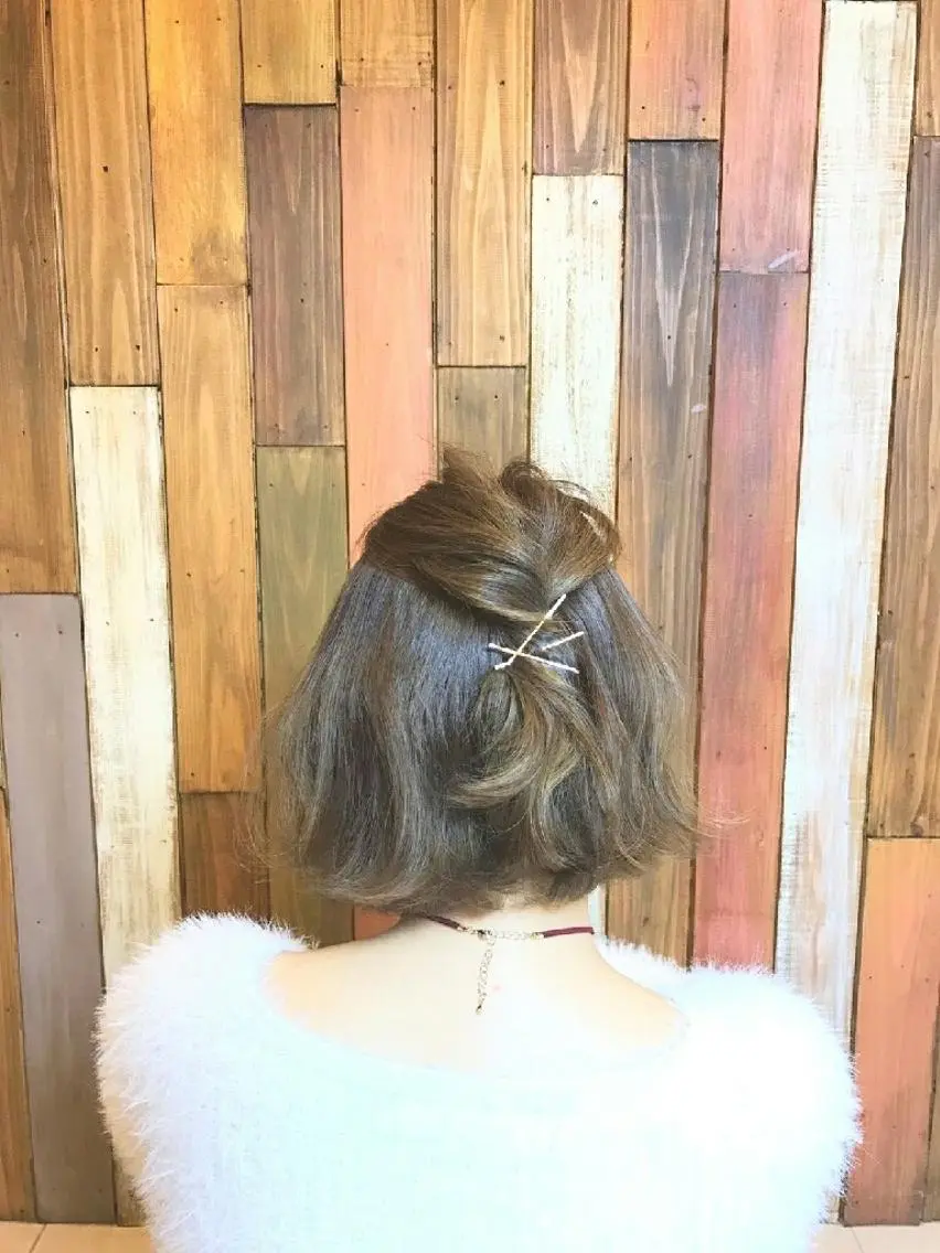 ミディアム ショート ヘアアレンジ 切りっぱなしボブ ボブ 外ハネヘア キノシタ ナオユキのヘアスタイル