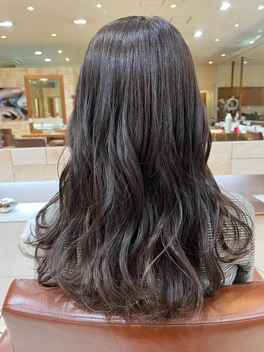 セミロング カラー カット ヘアカラー トリートメント ハイトーンカラー🩵 耳ツボジュエリー👂のその他イメージ