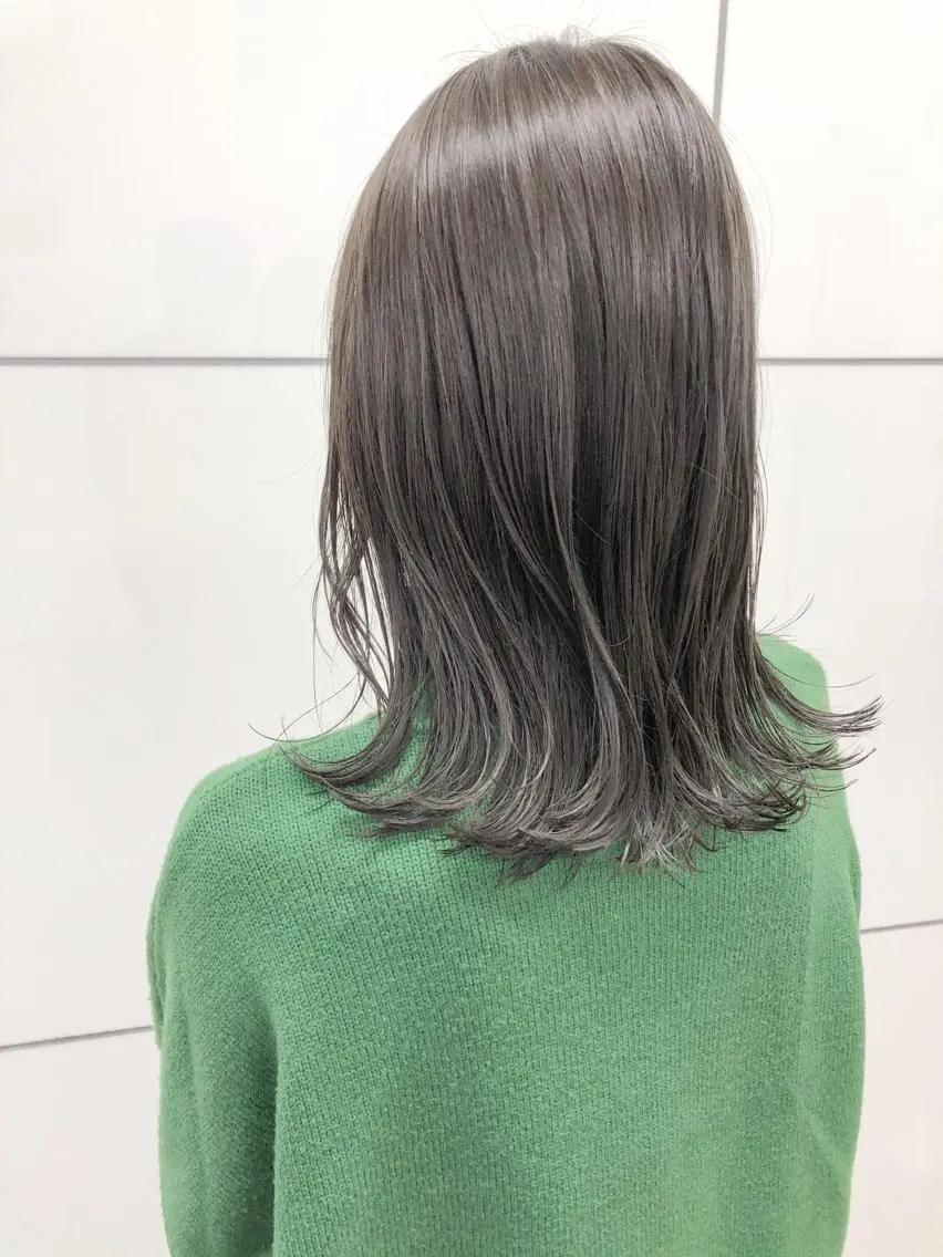 ミディアム カット ヘアカラー トリートメント シンタニナオト /梅田茶屋町のヘアスタイル