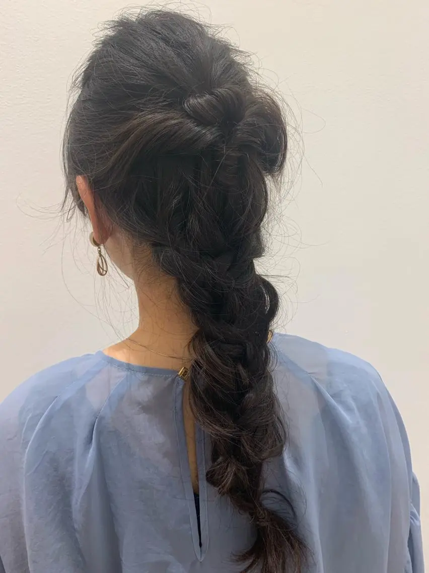 ロング ヘアアレンジ ヘアセット ミドウチ アヤカのヘアスタイル
