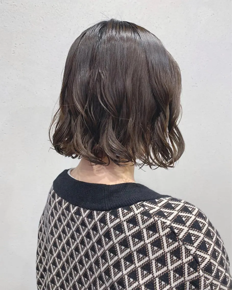 パーマ カット ヘアカラー パーマ ボブパーマコテ巻き風 パーマNo1深江秀平のヘアスタイル