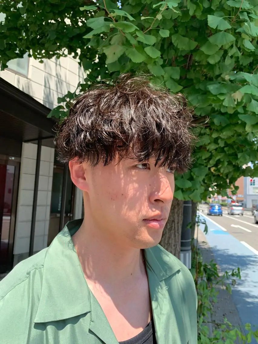ミディアム パーマ メンズ カット パーマ 宮嶋 勇輔のヘアスタイル