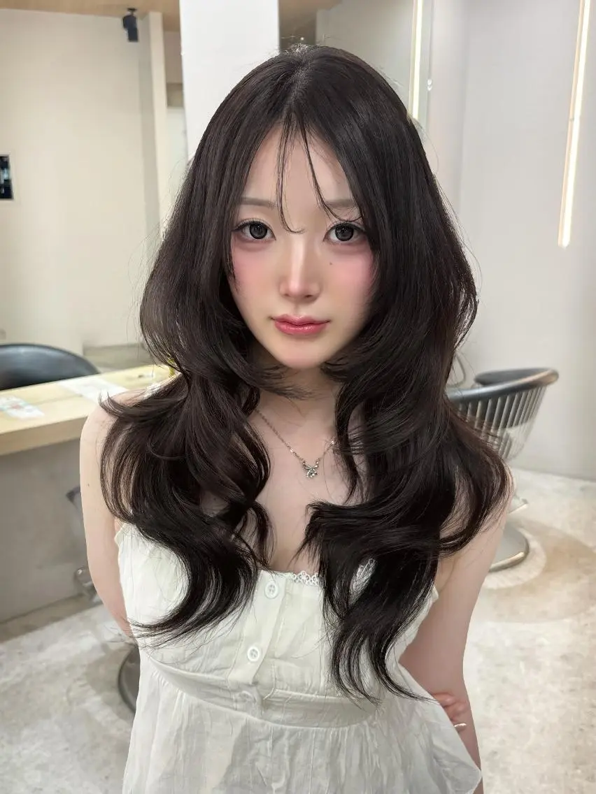 ロング カラー 黒髪 ブリーチ ブルーカラー ブルーブラック 透明感カラー 天神美容室 🎀hinaのヘアスタイル