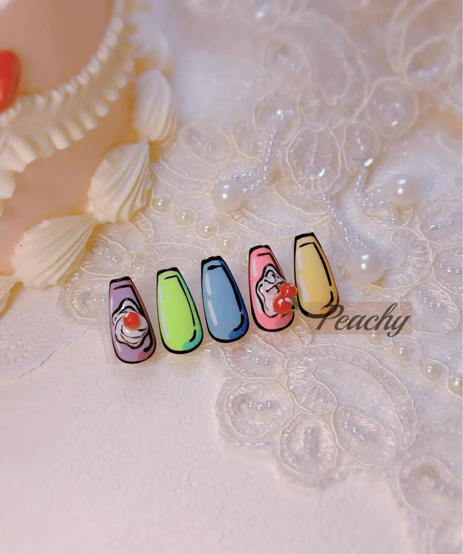 ネイル ハンドネイル Peachy 🍑のネイルデザイン