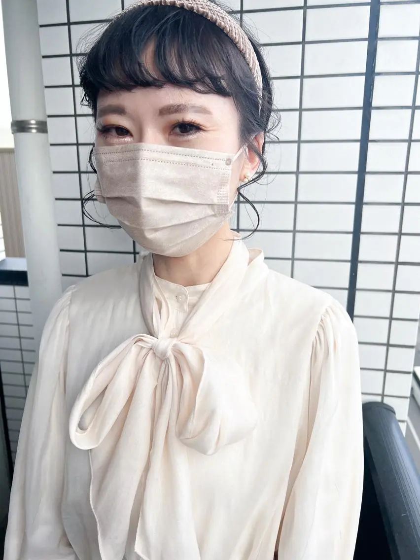 ロング カラー ヘアアレンジ オン眉 ヘアカラー カラーパティシエ facce🌼ikoのヘアスタイル