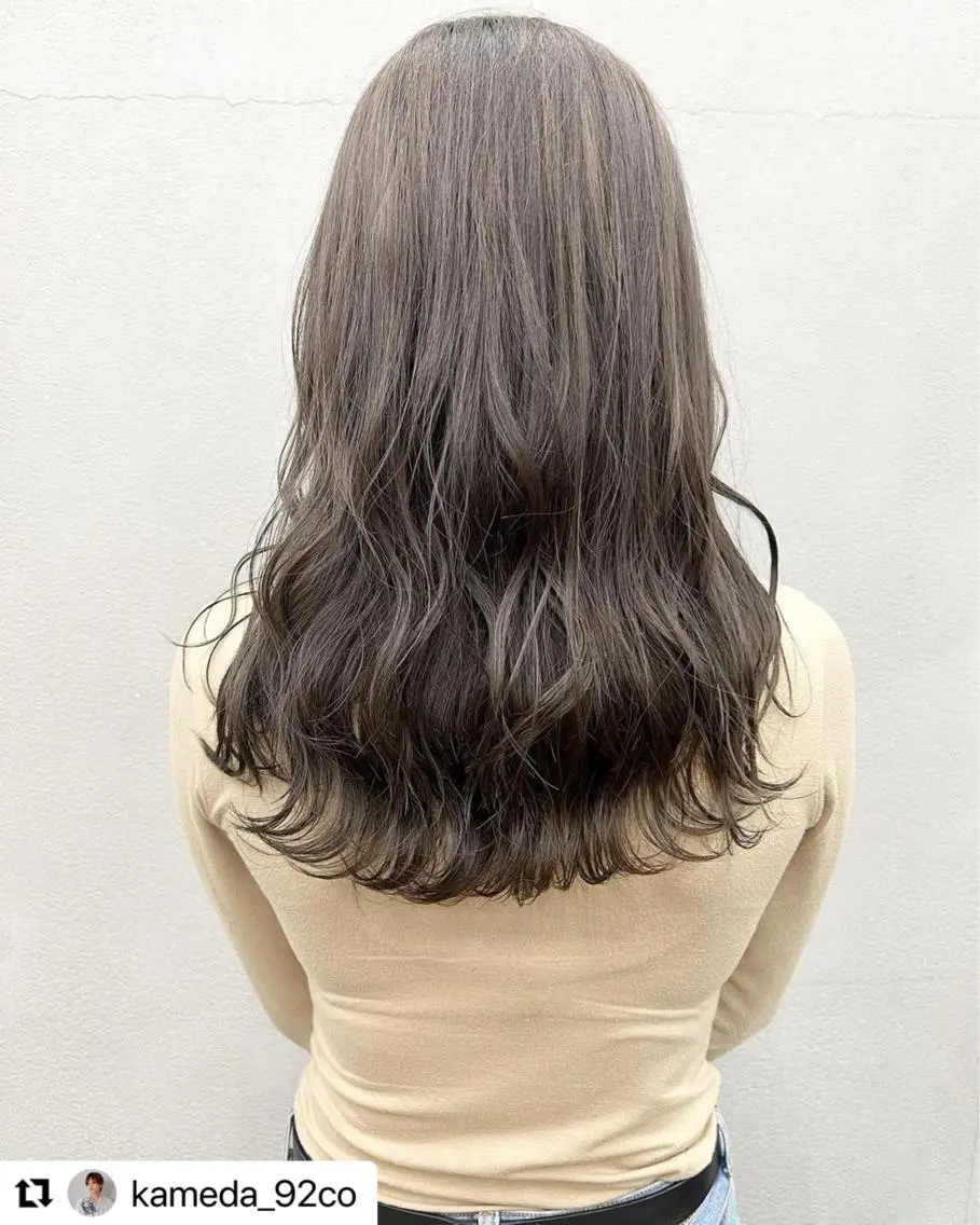セミロング 亀田 泰生のヘアスタイル