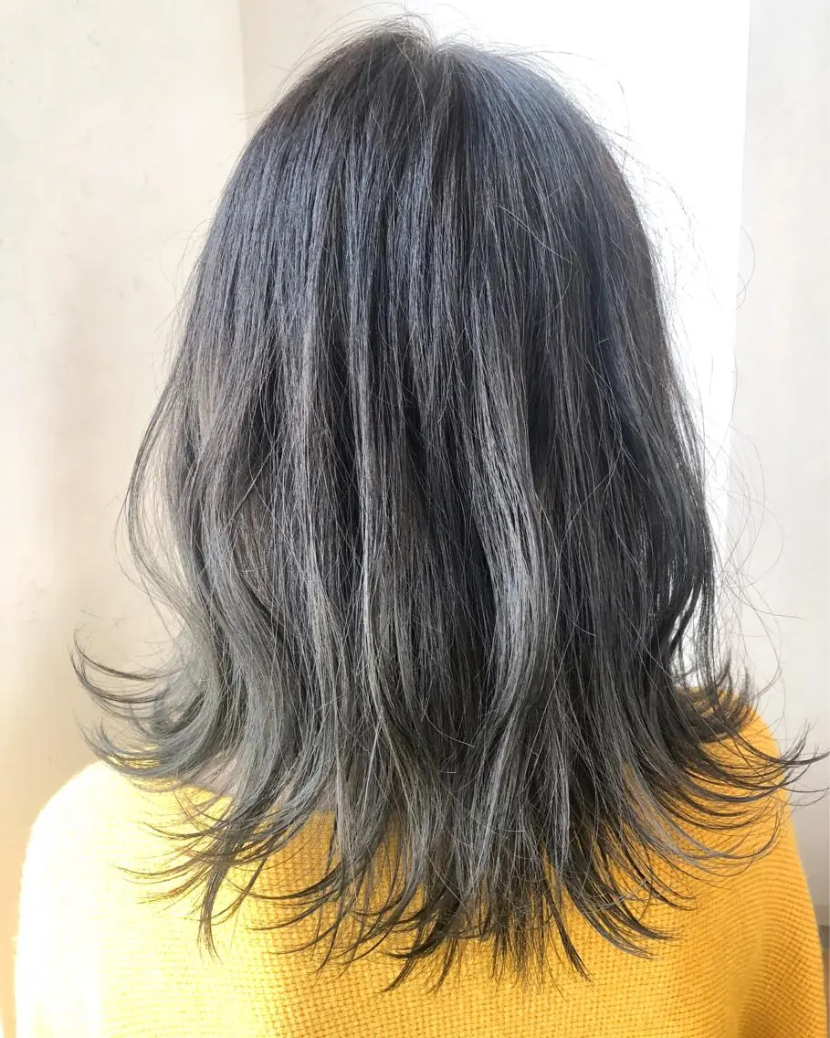 ミディアム カラー グレージュ TOWA 野村　コウダイのヘアスタイル
