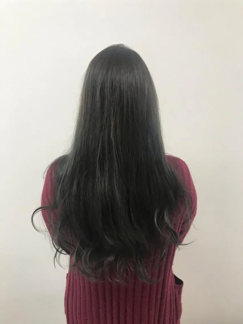ロング カラー KAITOH ATSUSHIのヘアスタイル