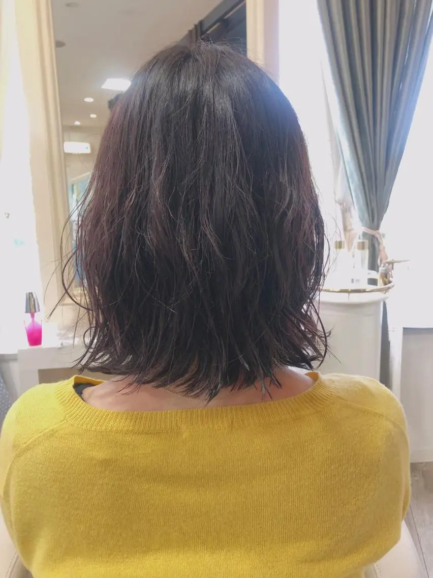 ミディアム パーマ ミディアムパーマ ボブ 外ハネヘア いけがみ ゆかなのヘアスタイル